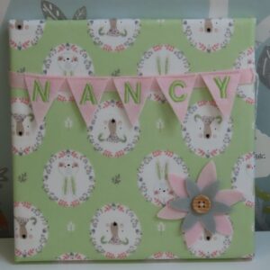 Bunny & Bear Green Mini Bunting Board