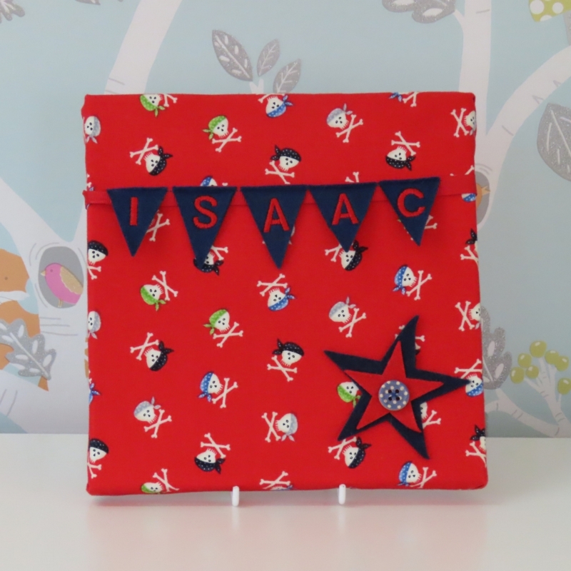 Scattered Pirate Mini Bunting Board