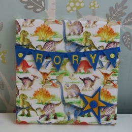 Watercolour Dinosaur Mini Bunting Board