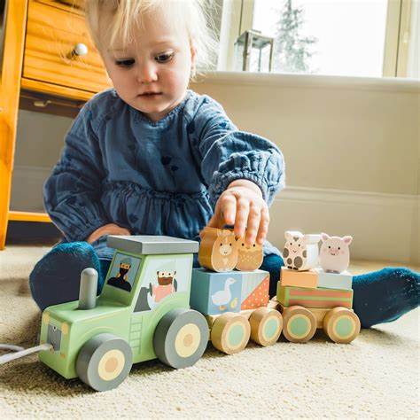 Farmyard puzzle tractor - Image 5